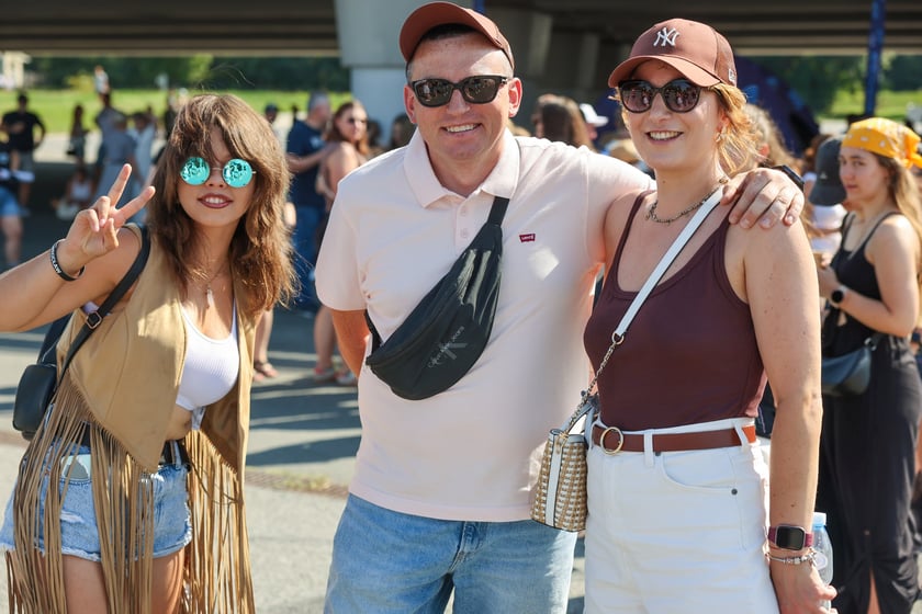 Fanie Eda Sheerana w drodze na kncert na Tarczyński Arena Wrocław, 15 sierpnia 2025