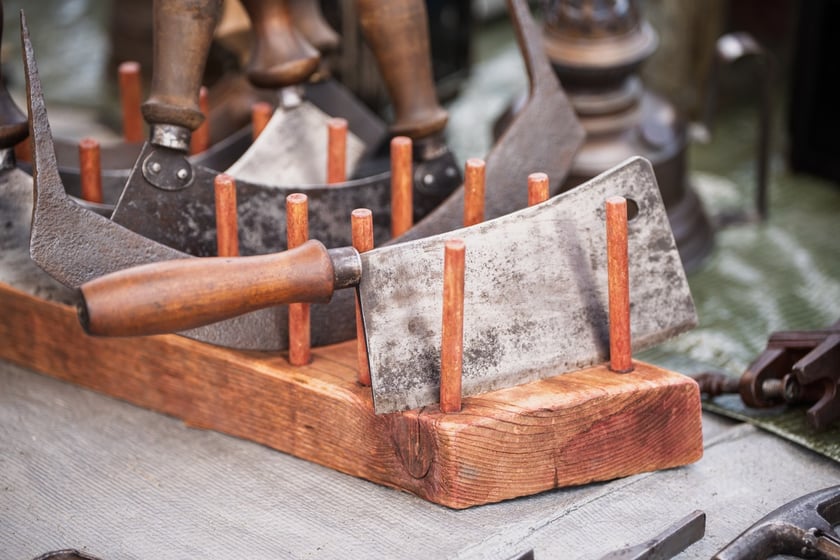 Giełda staroci pod Iglicą we Wrocławiu