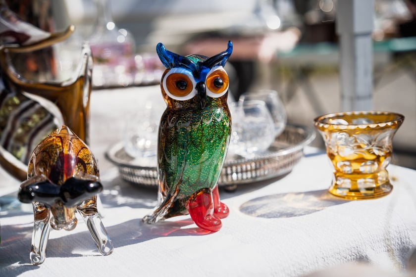 Giełda staroci pod Iglicą we Wrocławiu