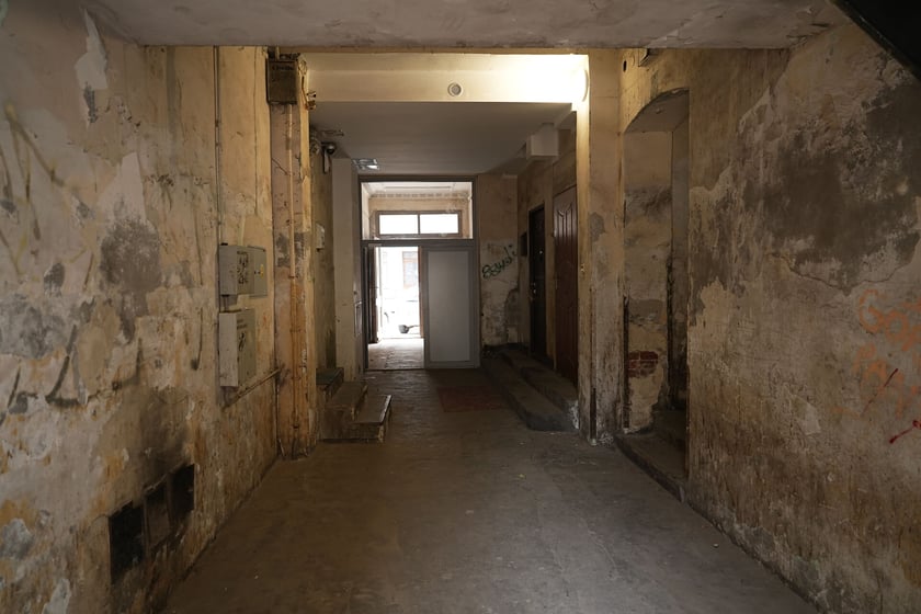 Więckowskiego 20 od środka, sierpień 2025