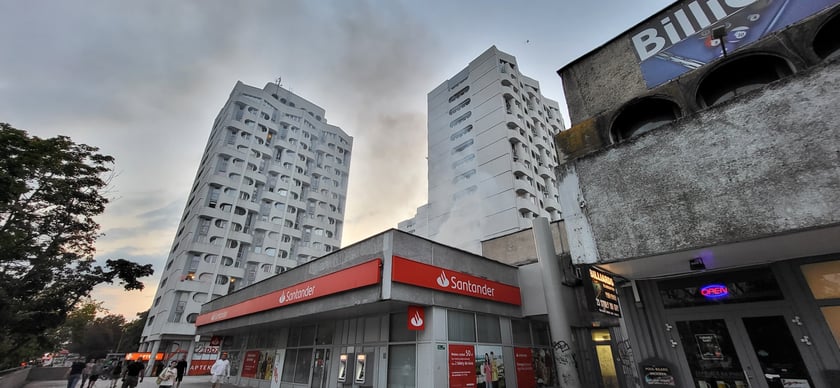 Akcja gaszenia pożaru na pl. Grunwaldzkim