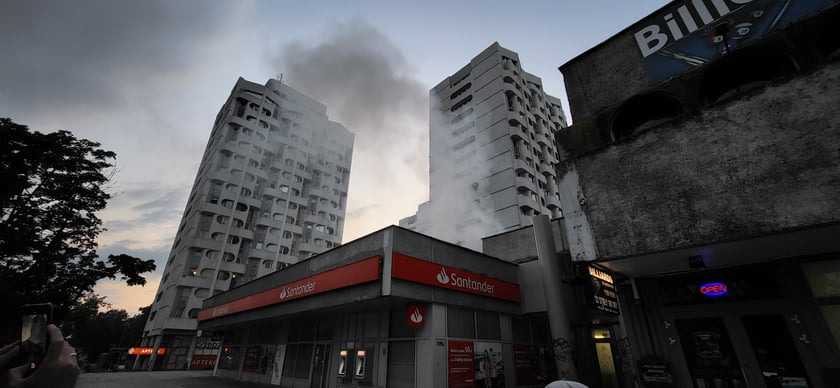 Akcja gaszenia pożaru na pl. Grunwaldzkim