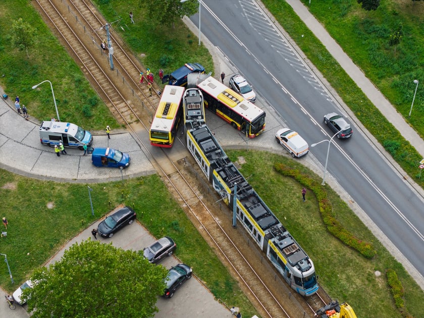 21 sierpnia na wrocławskim Gaju doszło do kolizji z udziałem tramwaju i autobusu