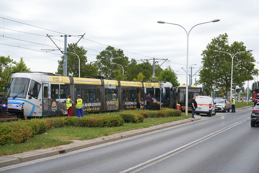 21 sierpnia na wrocławskim Gaju doszło do kolizji z udziałem tramwaju i autobusu