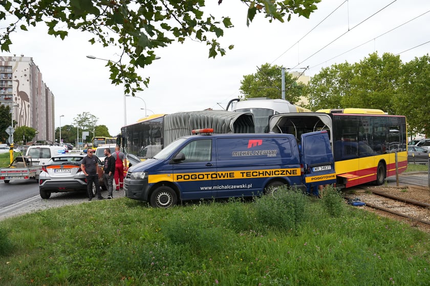 21 sierpnia na wrocławskim Gaju doszło do kolizji z udziałem tramwaju i autobusu