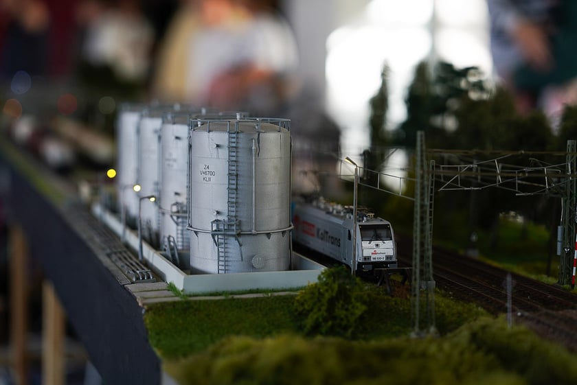 Makieta Klubu Sympatyk&oacute;w Kolei w Centrum Kongresowym Hali Stulecia - 23 i 24 sierpnia