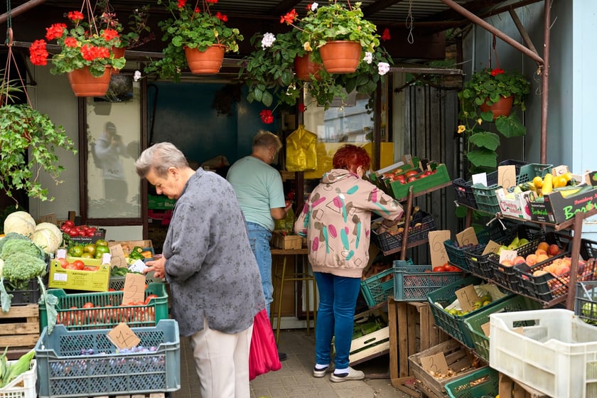 Targ na Ptasiej na wrocławskim osiedlu Nadodrze