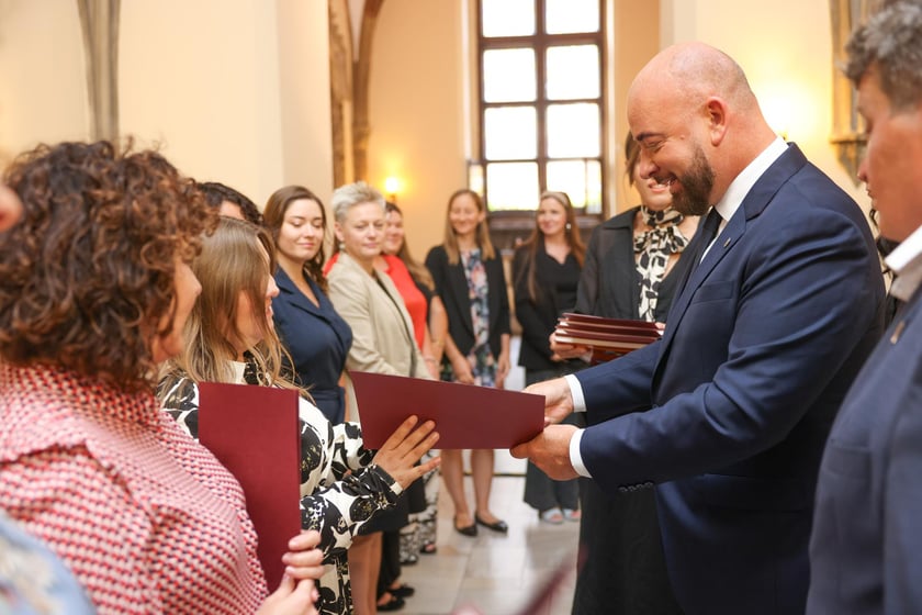 Uroczystość nadania stopnia awansu zawodowego nauczyciela mianowanego - 27 sierpnia 2025