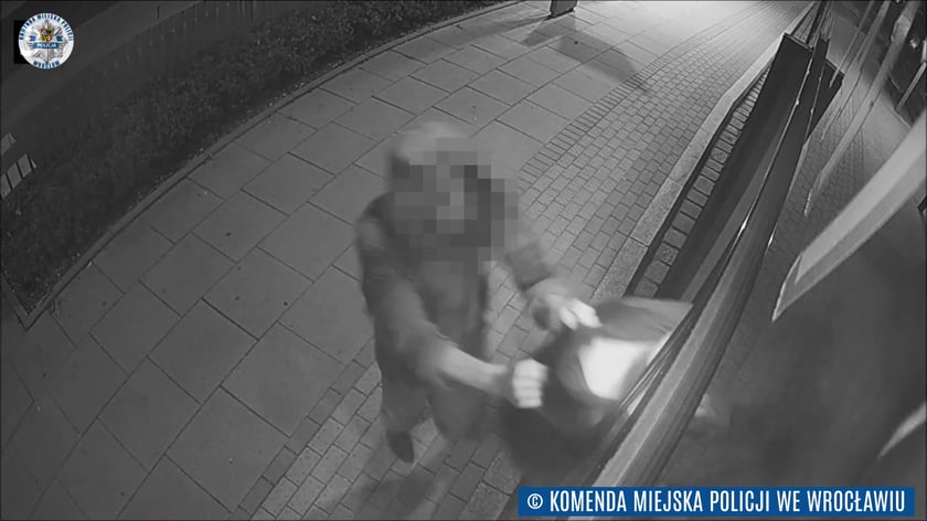 Pobicie kierowcy MPK – obcokrajowiec został deportowany