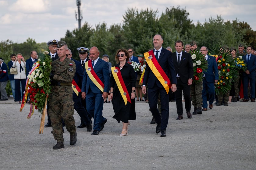 Uroczystości upamiętniające 86. rocznicę wybuchu II wojny światowej