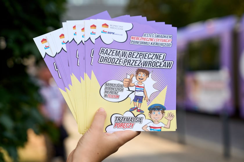 MPK wraz z policją przypominają o bezpieczeństwie
