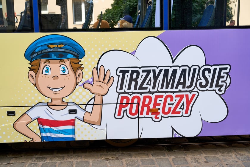 MPK wraz z policją przypominają o bezpieczeństwie