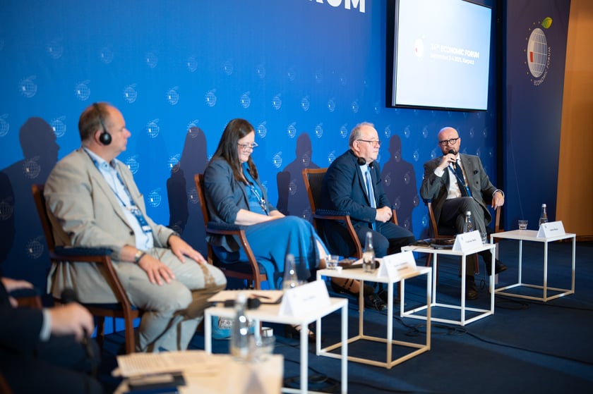 Panel międzynarodowy&nbsp;"Praga, Drezno i Wrocław - co czeka ten nowy, rosnący w siłę tr&oacute;jkąt?" - Forum Ekonomiczne w Karpaczu 2025