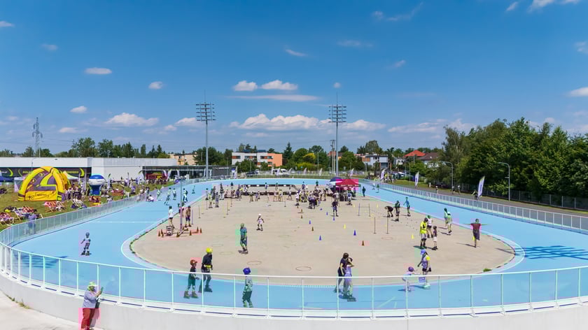 Zabawa na rolkowisku w ubiegłych latach