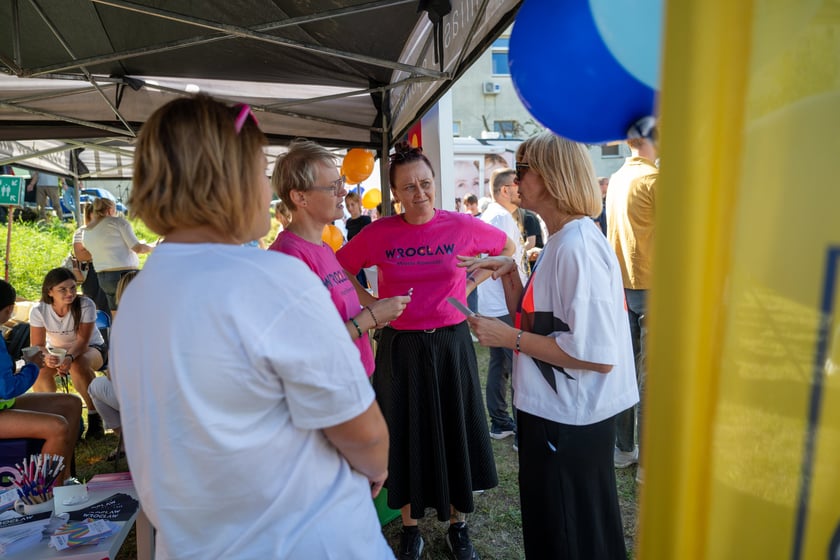 IPAPOLRUN 2025 we Wrocławiu - bieg funkcjonariuszek i pracownic cywilnych policji z Dolnego Śląska, z okazji 100-lecia kobiet w policji