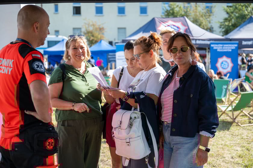 IPAPOLRUN 2025 we Wrocławiu - bieg funkcjonariuszek i pracownic cywilnych policji z Dolnego Śląska, z okazji 100-lecia kobiet w policji