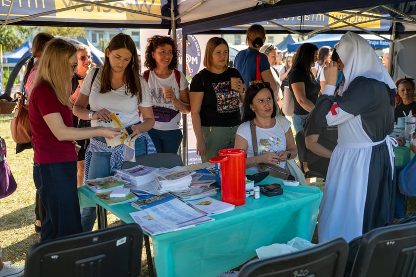 IPAPOLRUN 2025 we Wrocławiu - bieg funkcjonariuszek i pracownic cywilnych policji z Dolnego Śląska, z okazji 100-lecia kobiet w policji