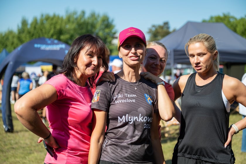 IPAPOLRUN 2025 we Wrocławiu - bieg funkcjonariuszek i pracownic cywilnych policji z Dolnego Śląska, z okazji 100-lecia kobiet w policji