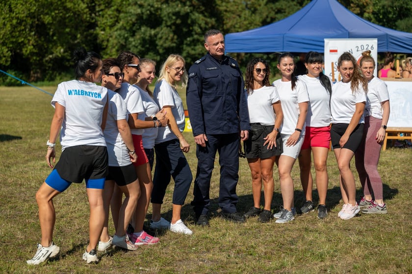 IPAPOLRUN 2025 we Wrocławiu - bieg funkcjonariuszek i pracownic cywilnych policji z Dolnego Śląska, z okazji 100-lecia kobiet w policji