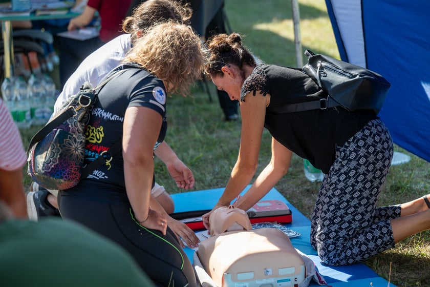 IPAPOLRUN 2025 we Wrocławiu - bieg funkcjonariuszek i pracownic cywilnych policji z Dolnego Śląska, z okazji 100-lecia kobiet w policji