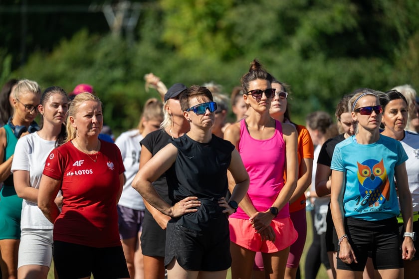IPAPOLRUN 2025 we Wrocławiu - bieg funkcjonariuszek i pracownic cywilnych policji z Dolnego Śląska, z okazji 100-lecia kobiet w policji