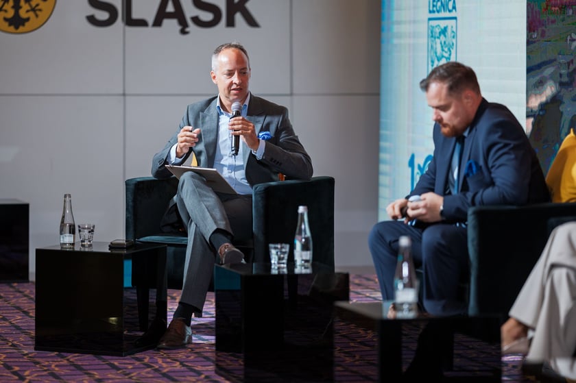 "Turystyka jako siła napędowa marki miejsca" - panel na Forum Ekonomicznym 2025 w Karpaczu