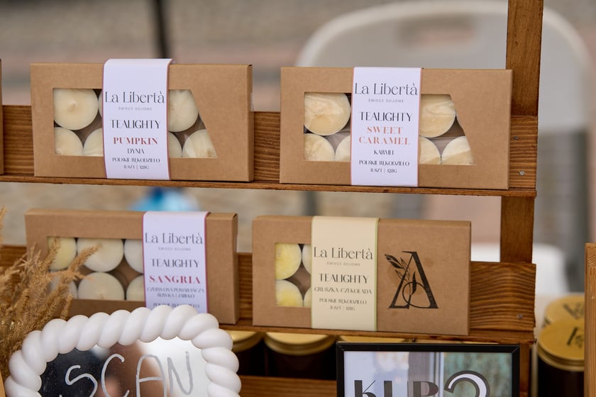 Artishop. Targi rzeczy niepospolitych na  ul. Szewskiej - weekend 5-7 września