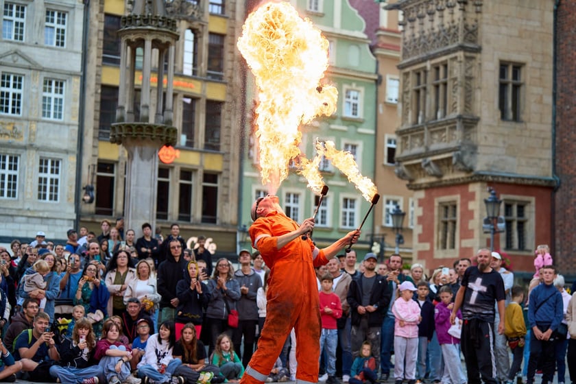 Podróżny festiwal artystów ulicznych Busker Tour na wrocławskim Rynku - 5 i 6 września 2025 r.