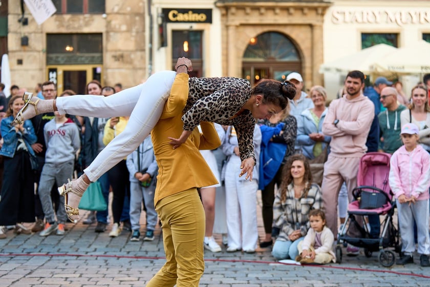 Podróżny festiwal artystów ulicznych Busker Tour na wrocławskim Rynku - 5 i 6 września 2025 r.