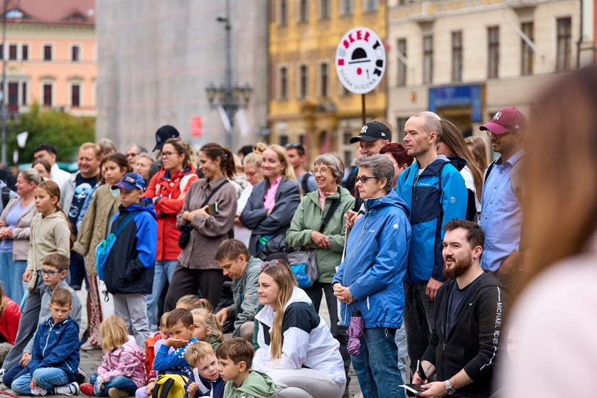 Podróżny festiwal artystów ulicznych Busker Tour na wrocławskim Rynku - 5 i 6 września 2025 r.
