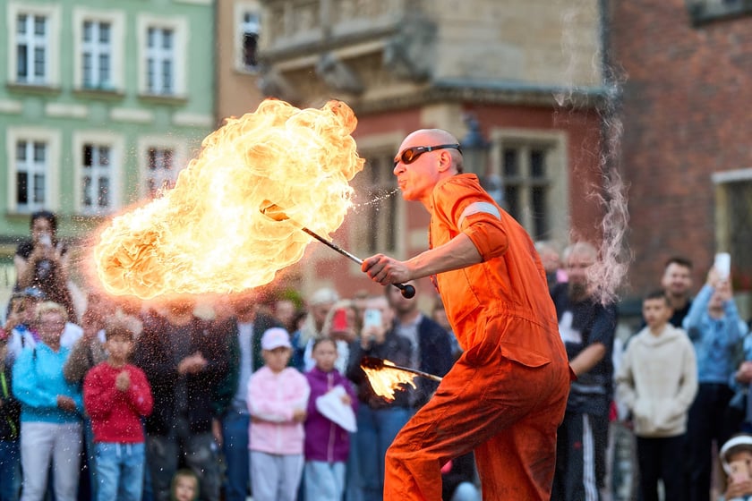 Podróżny festiwal artystów ulicznych Busker Tour na wrocławskim Rynku - 5 i 6 września 2025 r.