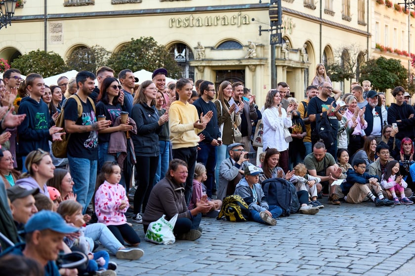 Podróżny festiwal artystów ulicznych Busker Tour na wrocławskim Rynku - 5 i 6 września 2025 r.