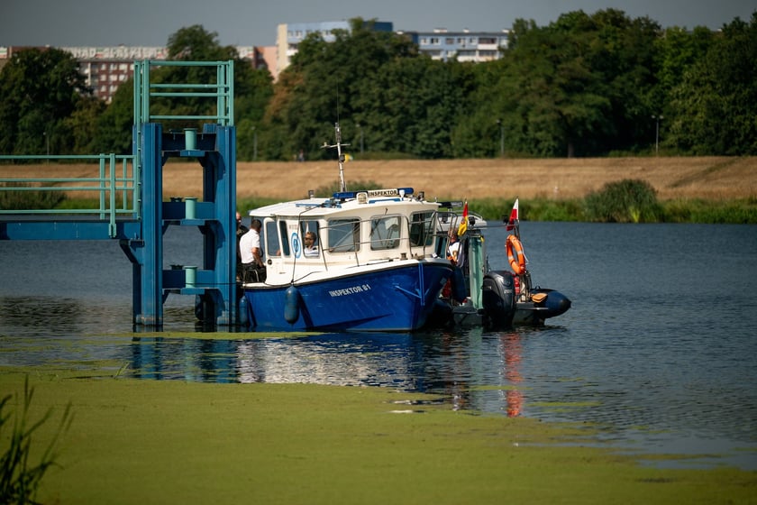 Ćwiczenia służb we Wrocławiu - Wyspa 2025 uczy jak wsp&oacute;łdziałać podczas powodzi