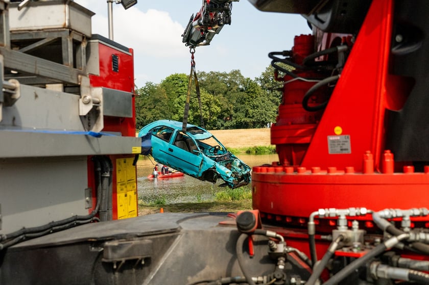 Ćwiczenia służb we Wrocławiu - Wyspa 2025 uczy jak wsp&oacute;łdziałać podczas powodzi