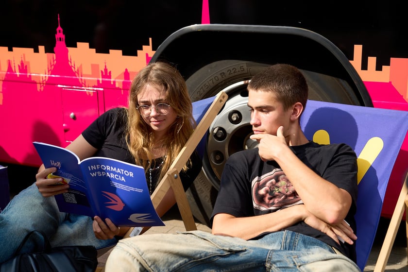 Specjalny autobus przywiózł akcję HejTy Reaguj do Liceum nr 8 im. Bolesława Krzywoustego