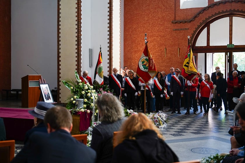 Pogrzeb Bronisława Zatheya na Cmentarzu Grabiszyńskim 12 września