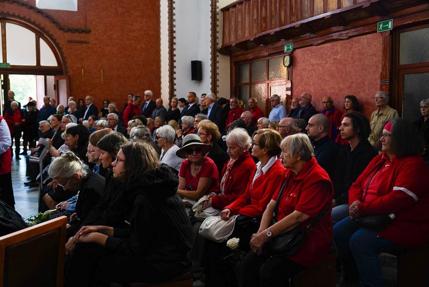 Pogrzeb Bronisława Zatheya na Cmentarzu Grabiszyńskim 12 września