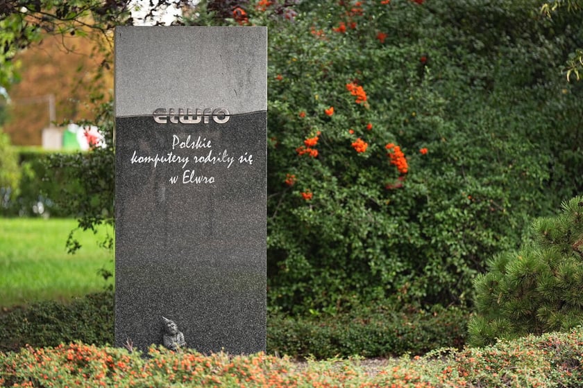 Obelisk na skwerze ELWRO. Wrocław, 17 września 2025