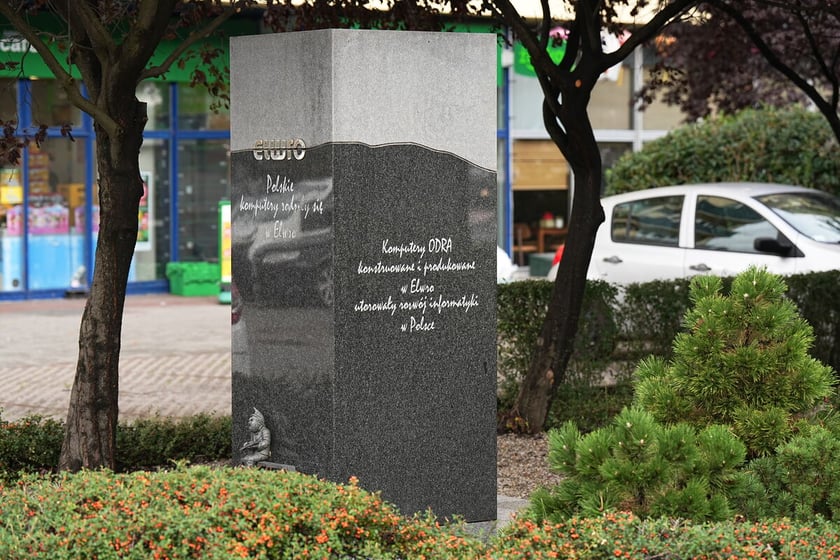 Obelisk na skwerze ELWRO. Wrocław, 17 września 2025