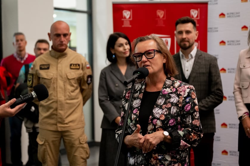 Na zdjęciach 3. Festiwal Pierwszej Pomocy na Politechnice Wrocławskiej &ndash; m&oacute;wi Dorota Feliks, dyrektor WCRS