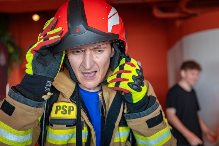 Uczestnicy 10. Sky Tower Run we Wrocławiu