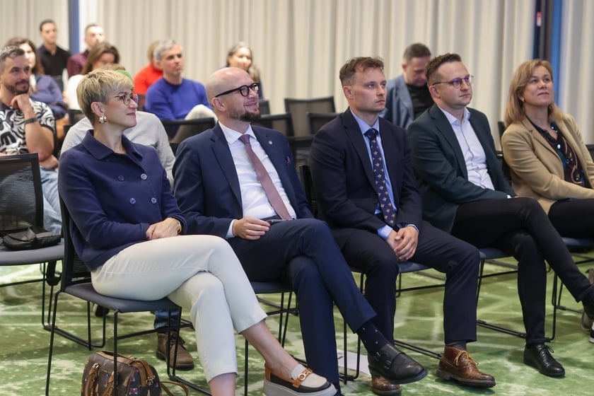 Na zdjęciach IV edycja programu &bdquo;Od pola na wrocławski st&oacute;ł&rdquo; we wrocławskim Novotelu