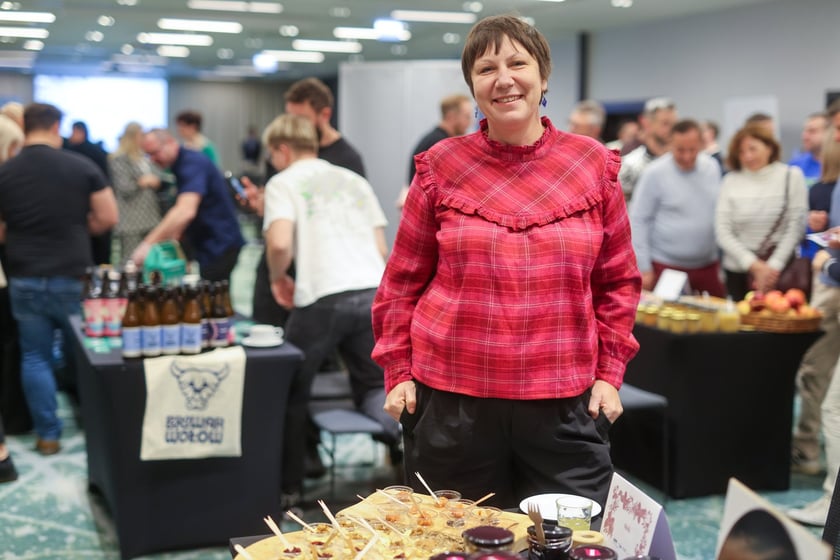 Na zdjęciach IV edycja programu &bdquo;Od pola na wrocławski st&oacute;ł&rdquo; we wrocławskim Novotelu