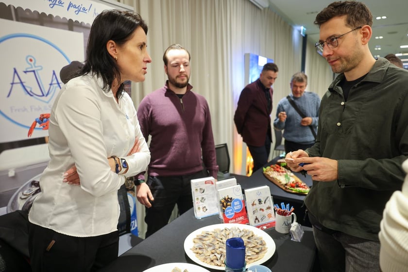 Na zdjęciach IV edycja programu &bdquo;Od pola na wrocławski st&oacute;ł&rdquo; we wrocławskim Novotelu