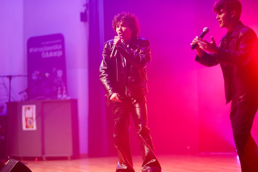 Dzień Edukacji Narodowej. Wręczenie Nagród Prezydenta Wrocławia nauczycielom wrocławskich szkół i przedszkoli