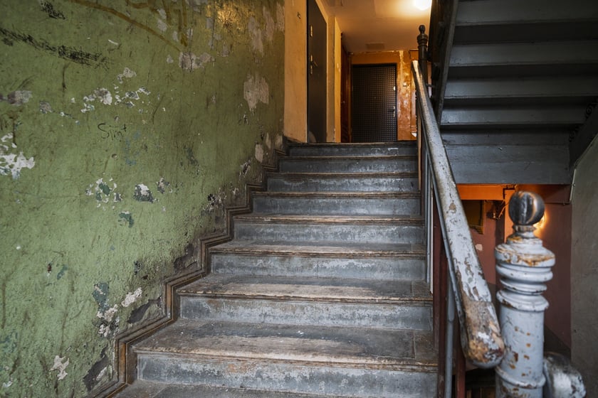 Prądzyńskiego 43 przed remontem, październik 2025