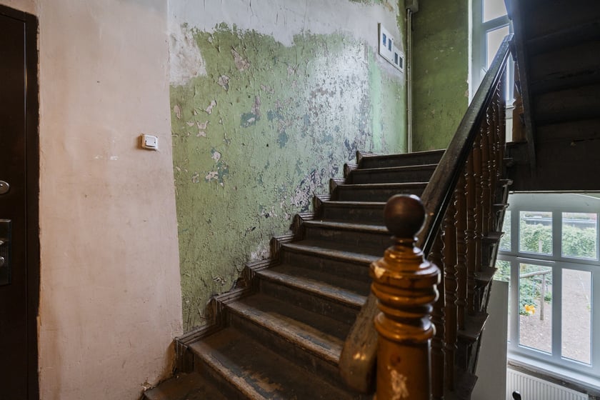 Prądzyńskiego 43 przed remontem, październik 2025