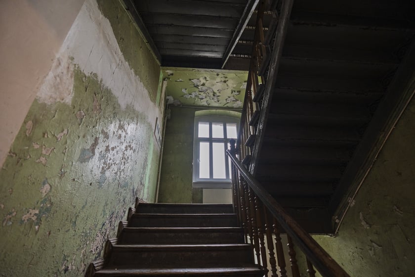 Prądzyńskiego 43 przed remontem, październik 2025