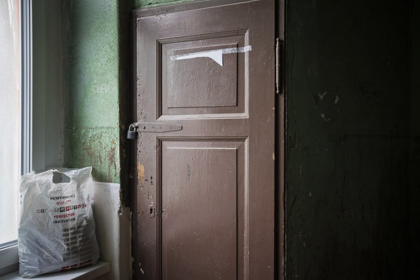 Prądzyńskiego 20a w trackie remontu elewacji, 24 października 2025