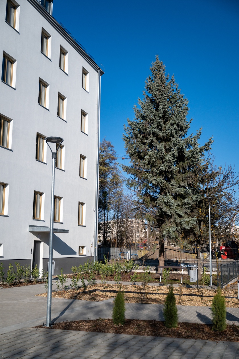 100-letni budynek przy ul. Wilczej już po remoncie. W mieszkaniach komunalnych zamieszka w nim 27 rodzin